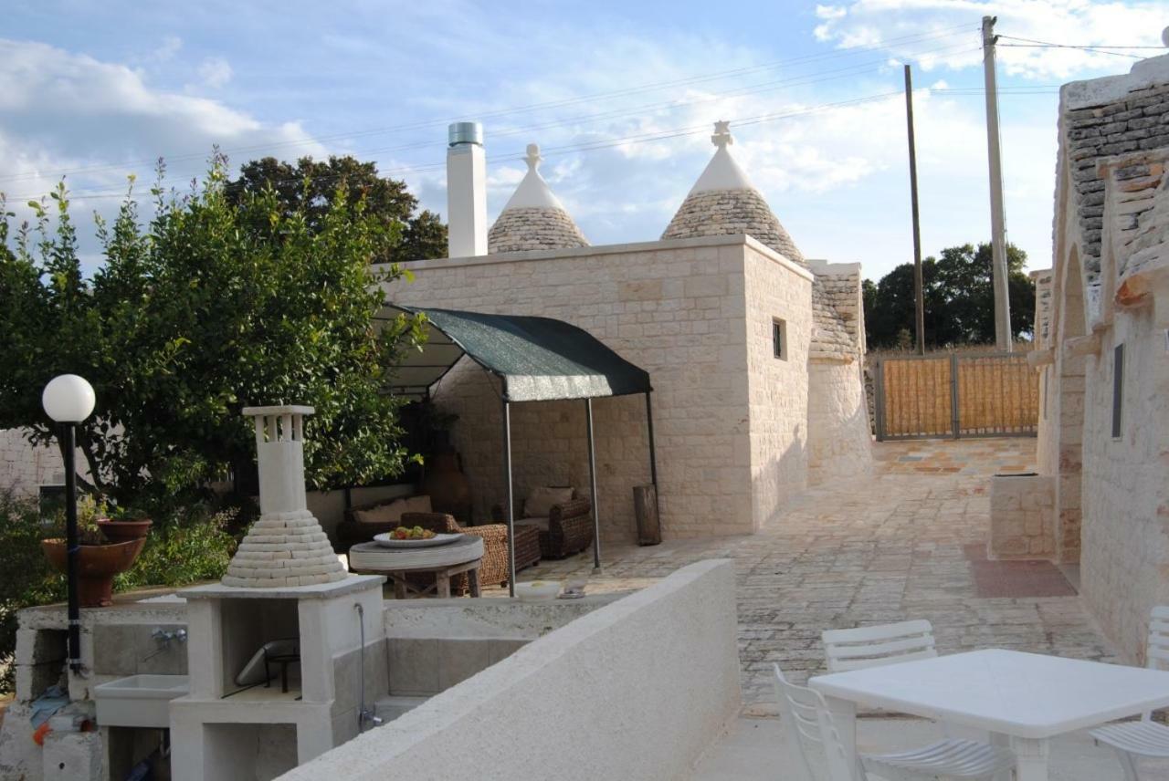 Trullo Le Tre Sorelle Cisternino Exterior foto