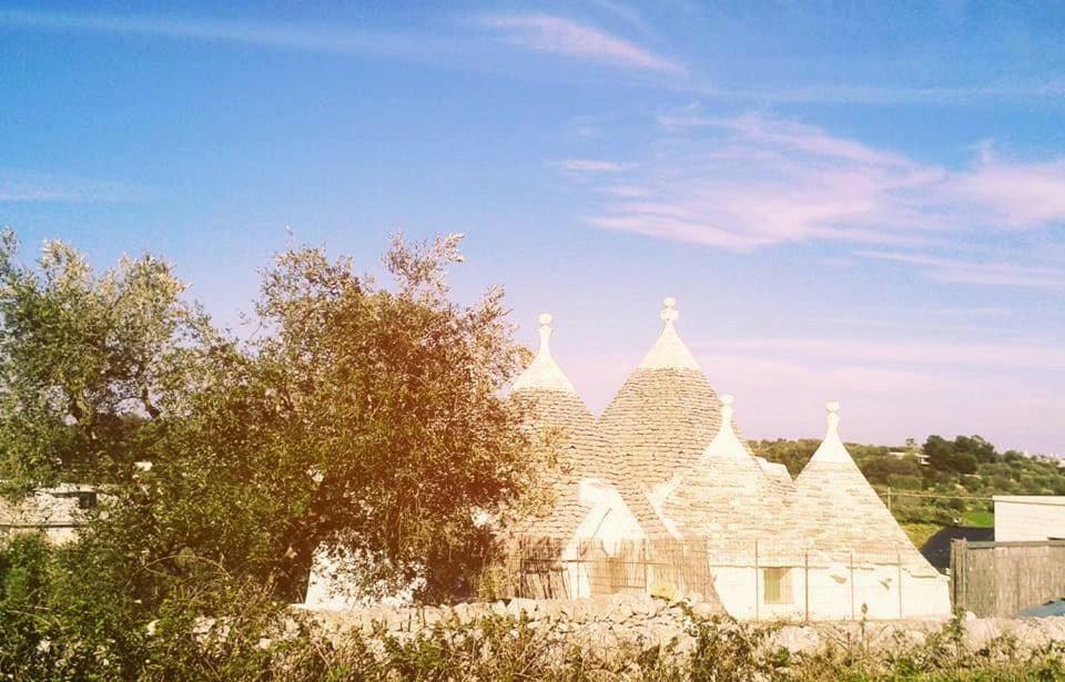 Trullo Le Tre Sorelle Cisternino Exterior foto