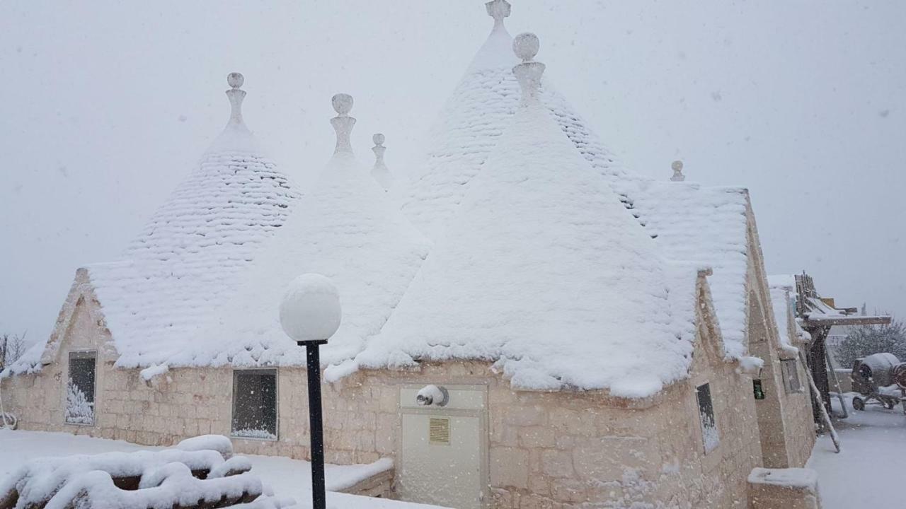 Trullo Le Tre Sorelle Cisternino Exterior foto